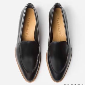 Everlane Modern Loafer in Black, Size 6